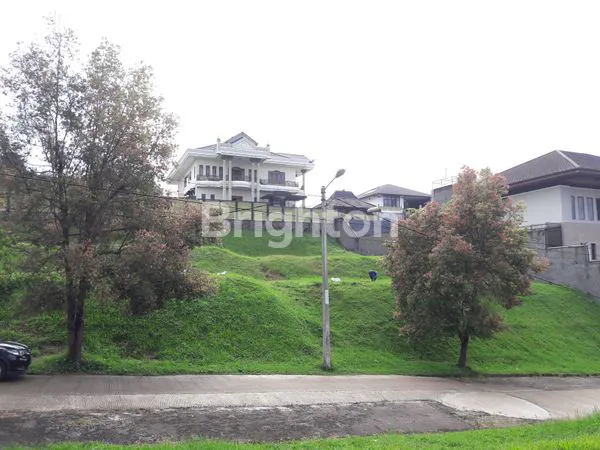 image TANAH BERKONTUR, BENTUK & LOKASI TANAH SANGAT BAGUS, DI PONDOK HIJAU BANDUNG (1)
