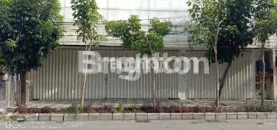 image GEDUNG KOMERSIAL JALAN MAYJEN SUNGKONO DEKAT TOL DAN PUSAT KOTA (1)