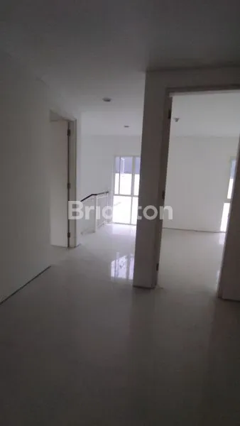 image TOPAZ 2 LT POKCAN (5)