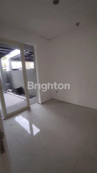 image TOPAZ 2 LT POKCAN (1)