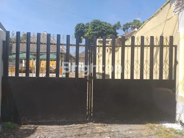 image RUMAH BERHALAMAN  LUAS DI TENGAH KOTA BATU 5 MENIT KE MUSEUM ANGKOT 10 MENIT KE BALOGA/JATIM PARK 4 (5)