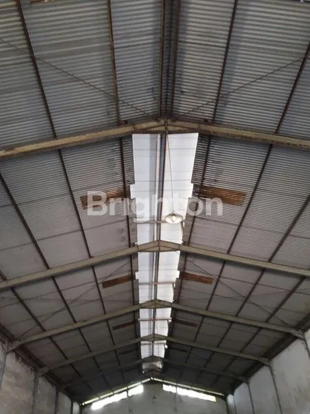 image GUDANG OSOWILANGON KOMPLEK PERGUDANGAN (3)