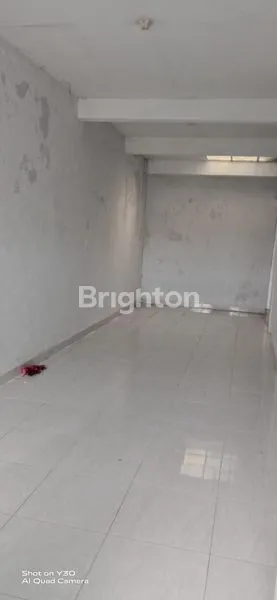 image RUMAH 2 LANTAI DI LINGKUNGAN STRATEGIS DEKAT KOTA & EXIT TOLL (4)