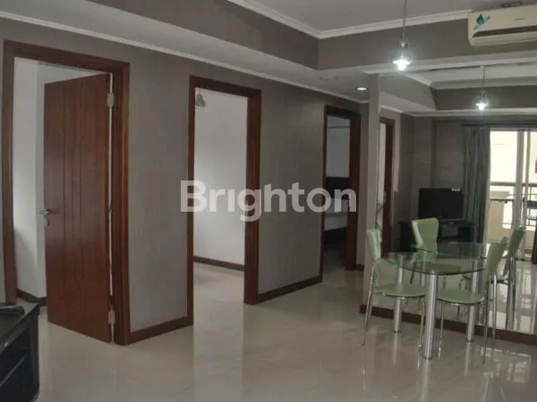 image CIAMIIK APARTMENT WATERPLACE SURABAYA BEST POOL & CITY VIEW APARTMENT !! (2)