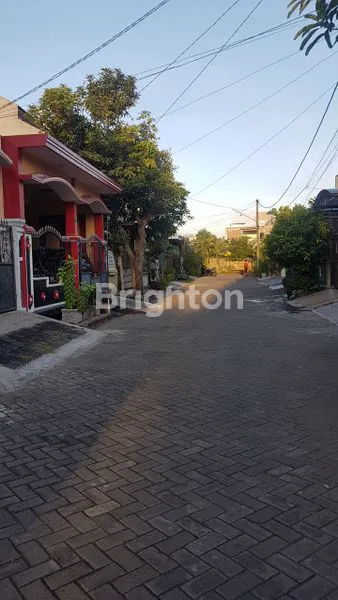 image RUMAH BESAR SIAP HUNI (2)