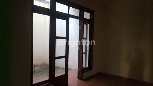 image RUMAH BESAR SIAP HUNI (9)