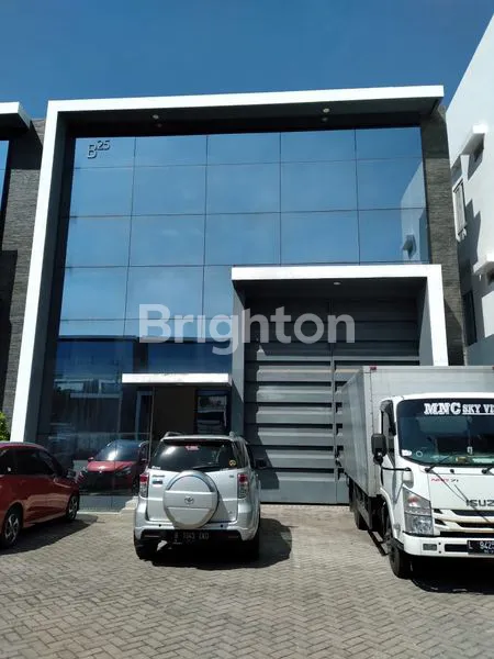 GUDANG FORTUNE TAMBAK SAWAH,NEW GRESS 2 LANTAI,SUDAH ADA PEREDAM PANAS