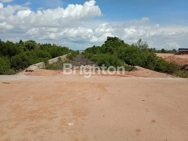 image LAHAN PARIT RAMPAK SUNGAI RAYA (3)