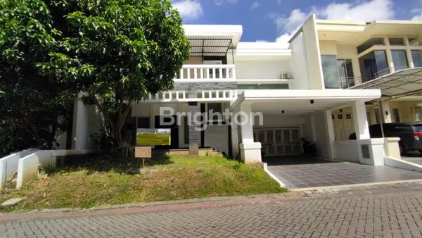 image FULL FURNISH RUMAH 2 LANTAI KAWASAN PAKUWON INDAH (1)