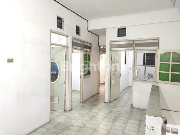 image RUMAH DI TANJUNG DUREN JAKARTA BARAT (6)