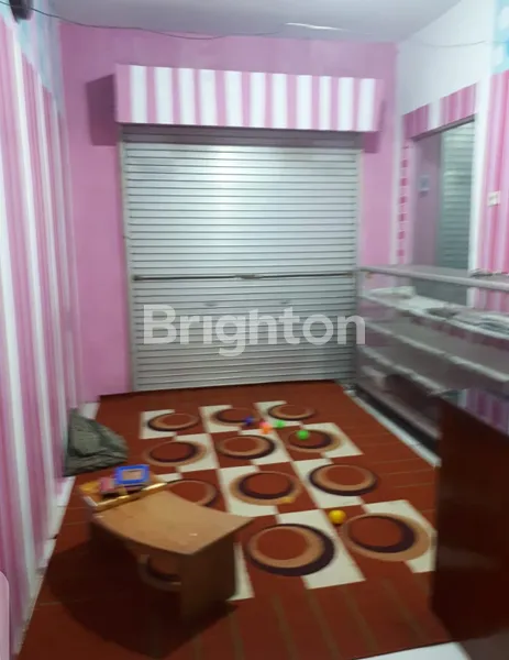 KIOS UNTUK USAHA SALAM, JL VILLA JASMIN