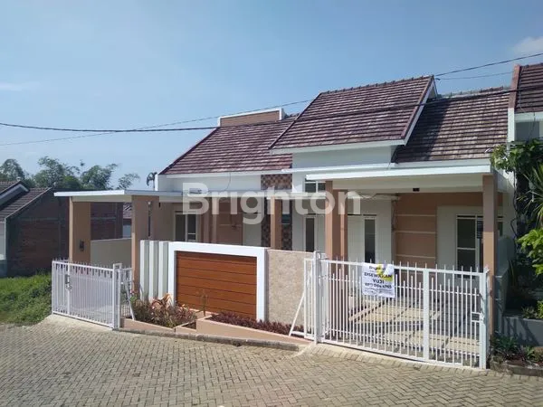 image RUMAH DI MALANG VIEW GUNUNG. SIAP HUNI,FULL FURNISH (1)