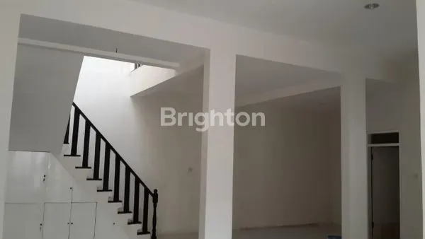 image STRATEGIS. DEKAT BANDARA JUANDA, PUSAT PERBELANJAAN, SEKOLAH. ONE GATE SYSTEM, BEBAS BANJIR. PONDOK TJANDRA (5)