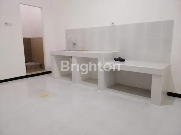 image STRATEGIS. SIAP HUNI, FULL RENOVASI, LINGKUNGAN NYAMAN DAN AMAN. PONDOK TJANDRA, PONDOK CANDRA.  (3)