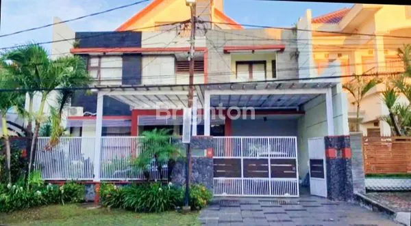image JUAL CEPAT!! RUMAH MEWAH 3 LT LOKASI STRATEGIS DI POROS JLN AREA SUHAT DEKAT KAMPUS² BESAR KOTA MALANG (1)
