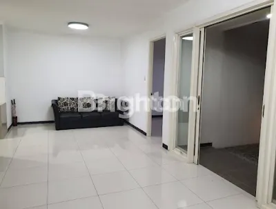 image RUMAH PONDOK CANDRA 2 LANTAI DEKAT CLUB HOUSE MINIMALIS CLUSTER ONE GATE SYSTEM DEKAT RUNGKUT SURABAYA TIMUR (2)