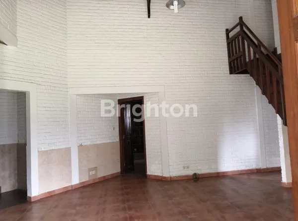 image RUMAH LUAS 9 KAMAR D TUKAD SUNGI (4)