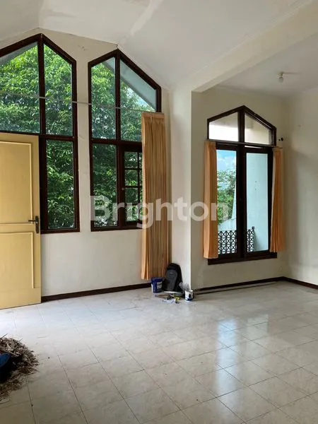 image RUMAH 1.5 LT SIAP HUNI DALAM KOMPLEKS VILA VALENSIA SELANGKAH KE PAKUWON MAL (4)