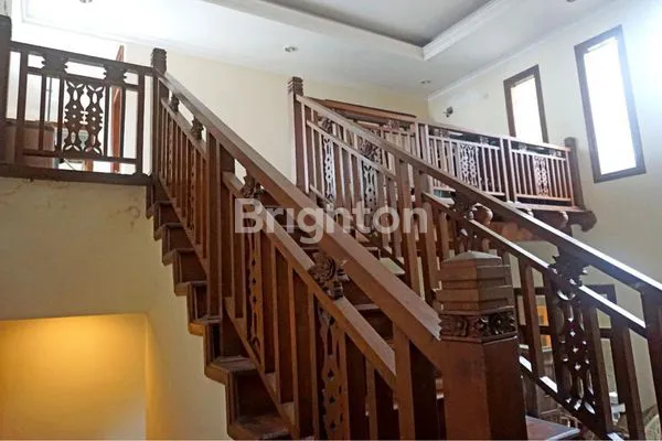 image RUMAH FULL KAYU JATI PURI WIDYA KENCANA ROW 3 MOBIL, CITRALAND SELANGKAH KE GWALK (2)