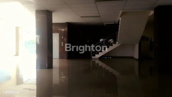 image GEDUNG BARU JAKARTA PUSAT. (2)