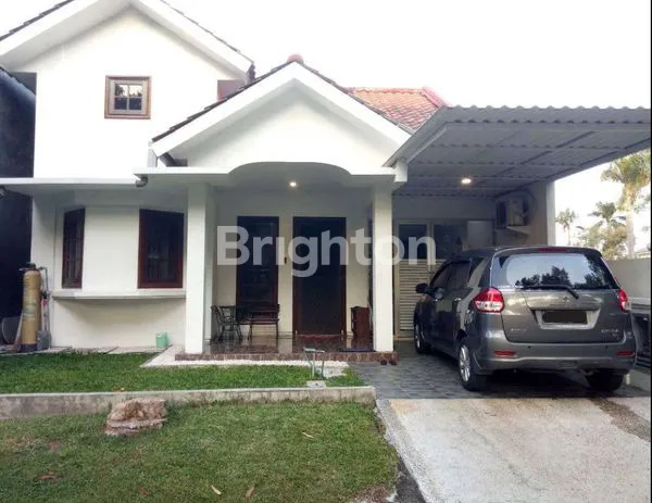 image RUMAH VILLA VALENSIA (1)