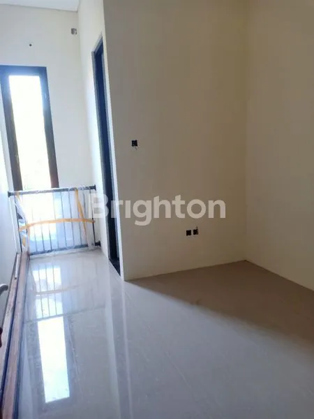 image RUMAH MINIMALIS ALAM HIJAU BARU GRESS CITRALAND (2)