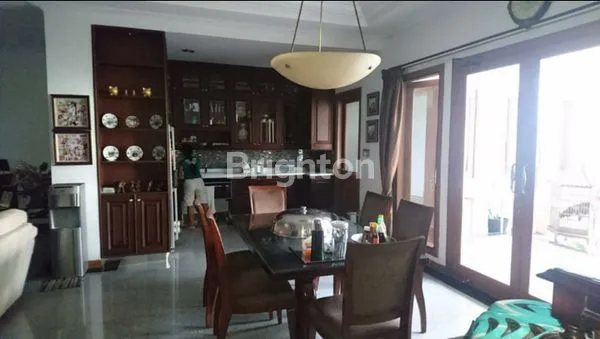 image RUMAH PUSAT KOTA KLASIK IMAM BONJOL (1)