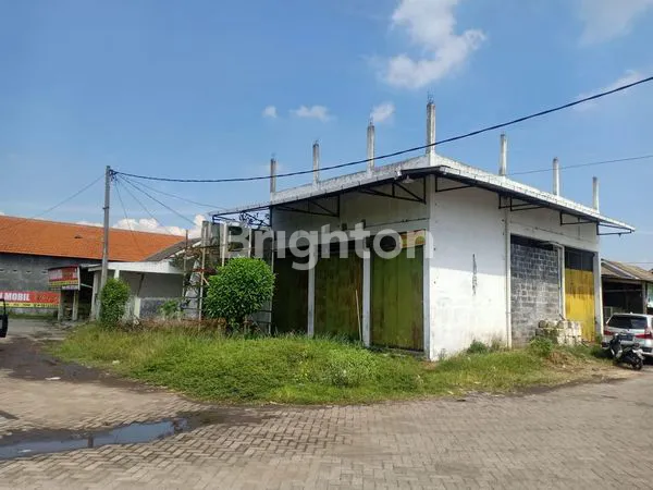 image RUKO POJOK 0 JLN PERUMAHAN TAS 4 DAN JLN. KAMPUNG SIDODADI CANDI SIDOARJO. COCOK UNTIK USAJA DALON MOBIL,GALANGAN, TOKO DLL. DEKAT DGN  BANYAKPERUMAHAN DI SEKITARNYA (3)