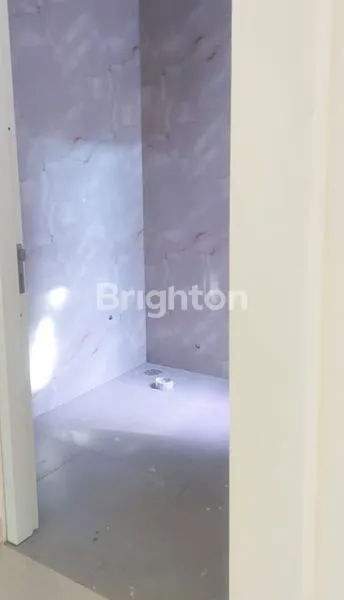 image RUMAH MEWAH GRAND ISLAND VIRGIN GORDA PAKUWON CITY GRESS MINIMALIS HIGH QUALITY (6)