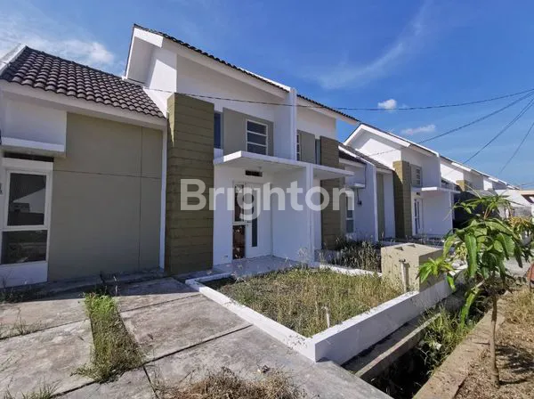 image RUMAH READY SURYA BREEZE DIJUAL MURAH KARENA BUTUH UANG (1)
