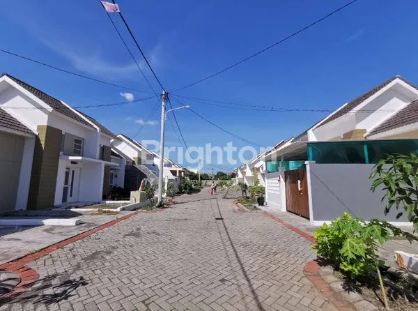 image RUMAH READY SURYA BREEZE DIJUAL MURAH KARENA BUTUH UANG (4)