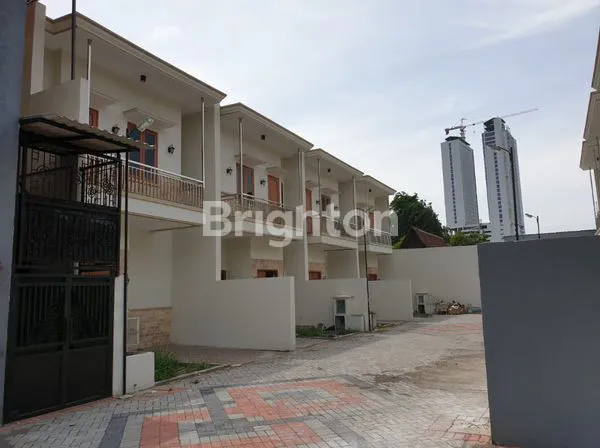 image 3 UNIT RUMAH GRESS LOKASI SIDOSERMO !! (1)