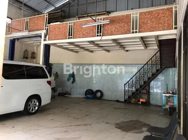 image RAYA TRENGGILIS (BEKAS SALON MOBIL & SHOWROOM MOBIL) (5)