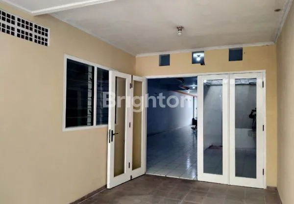 image VETERAN SOLO, 2 LANTAI, COCOK UNTUK USAHA (3)