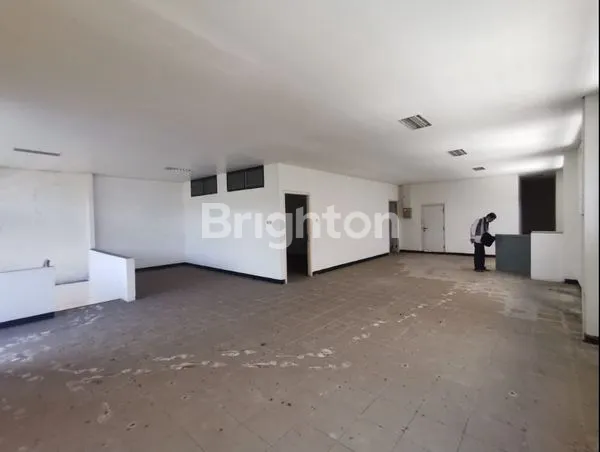 image LANGKA! RUKO RAYA PUCANG ANOM 3LT LOKASI JALAN KEMBAR (3)