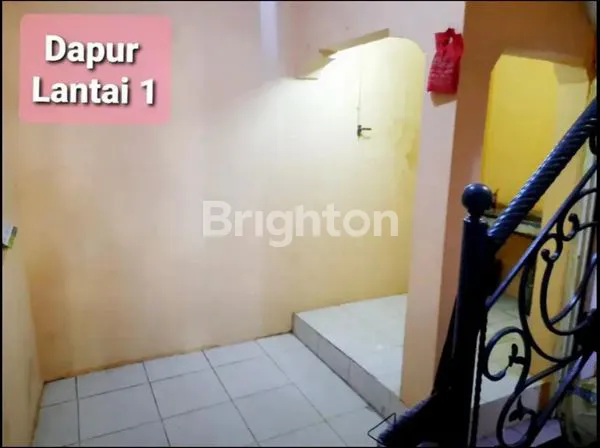 image RUMAH DEKAT RSAL, ROYAL, TENGAH KOTA SURABAYA (8)