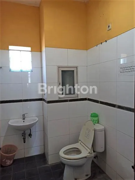 RUKO DI PUSAT KOTA BANDUNG, SANGAT STRATEGIS, SANGAT RAMAI