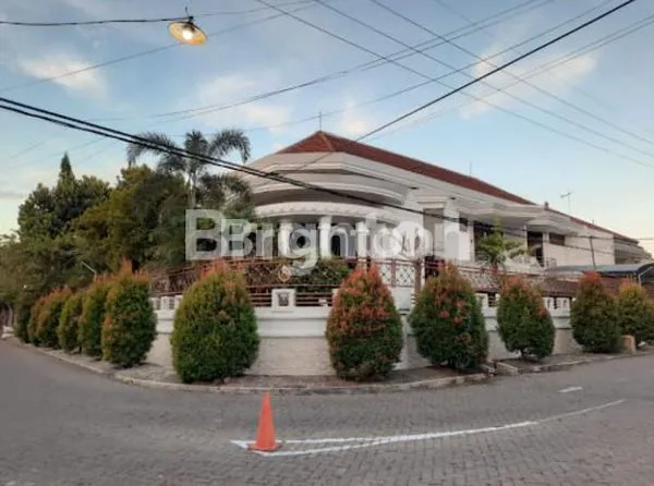 image RUMAH MEWAH HOOK VILLA KALIJUDAN INDAH DEKAT GALAXY MALL, KAMPUS, PUSAT KULINER DAN BISNIS (1)