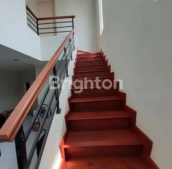 image RUMAH DI CLUSTER TOPAZ, PONDOK HIJAU GOLF, GADING SERPONG (6)