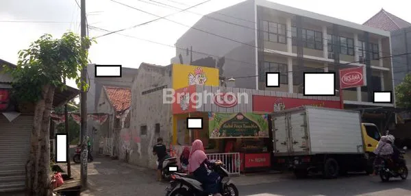 image RUMAH SIAP HUNI ADA 3 UNIT DI JL RAYA LABAN KULON GRESIK (2)