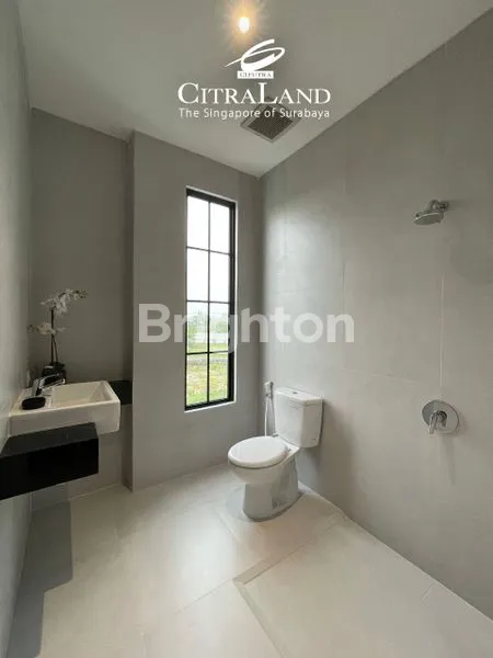 image RUMAH MURAH CITRALAND DEPAN FULL FURNISHED 2 LANTAI , SURABAYA BARAT (4)
