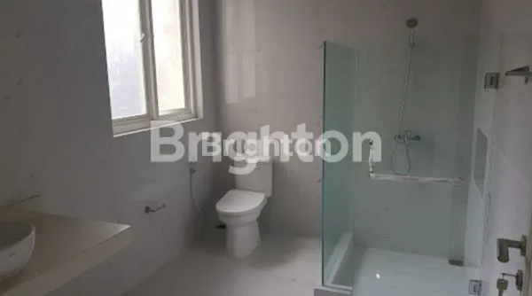 image RUMAH BARU SIAP HUNI ARAYA (3)