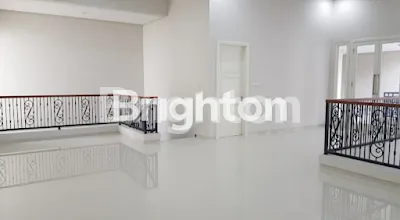 image RUMAH BARU SIAP HUNI ARAYA (5)