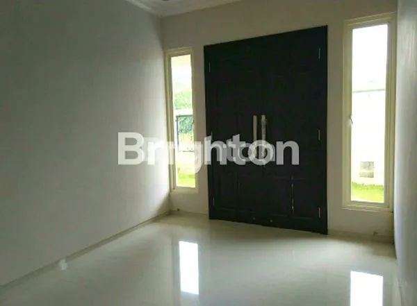 image RUMAH BARU SIAP HUNI ARAYA (4)