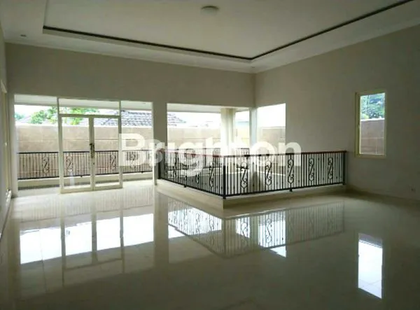 image RUMAH BARU SIAP HUNI ARAYA (3)