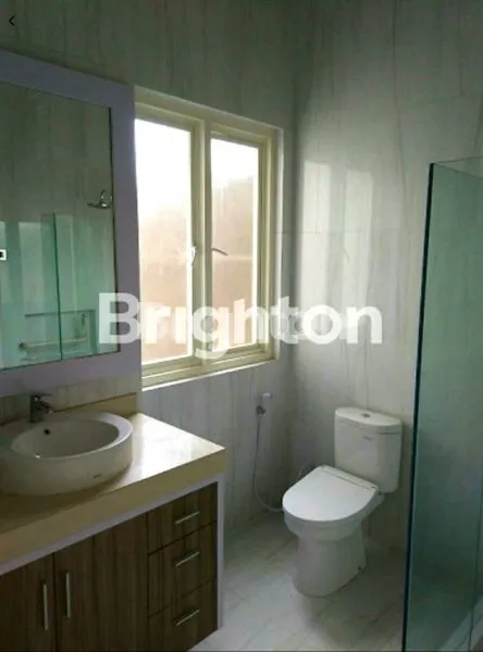 image RUMAH BARU SIAP HUNI ARAYA (8)