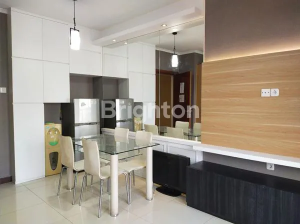 image APARTEMEN WATERPLACE FURNISH & INTERIOR MEWAH (1)
