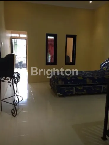 image RUMAH BAGUS TERAWAT DI BINTARA BEKASI (8)