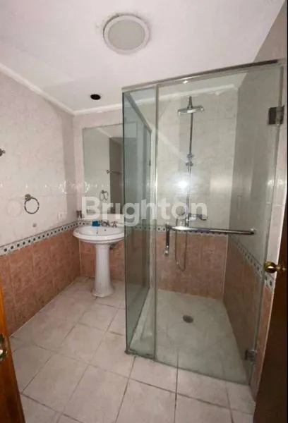 image APARTEMEN CONDOMINIUM REGENCY SURABAYA , FULL FURNISH (6)