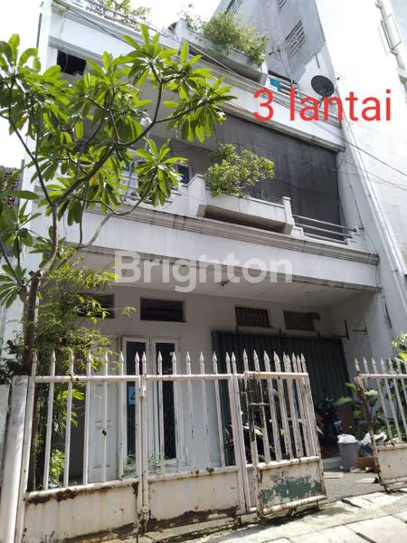 image RUMAH KOST 16 KAMAR TIDUR FULL FURNISH DI GROGOL JAKARTA BARAT (1)